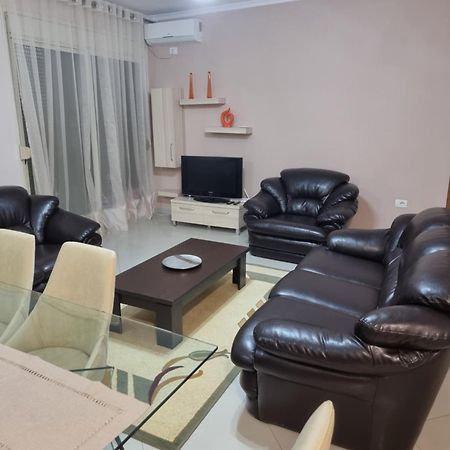 Alex Apartment Vlorë Eksteriør bilde